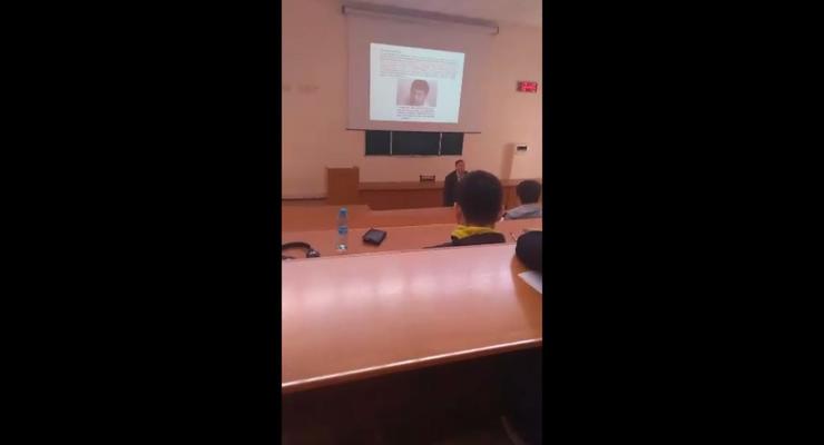 “Он не наркоман”: преподаватель в Сумах агитирует студентов на лекциях