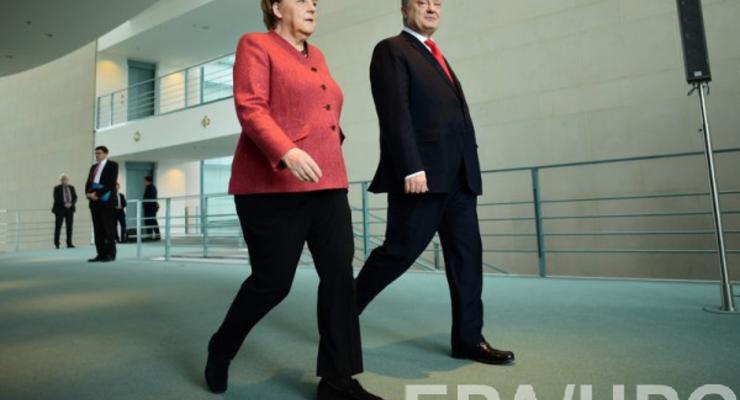 Меркель обвинили в односторонней поддержке после встречи с Порошенко