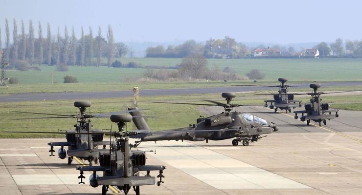 Британия отправила вертолеты Apache в Эстонию