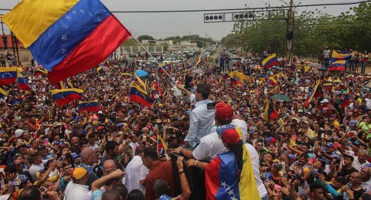 Число протестных акций в Венесуэле превысило шесть тысяч