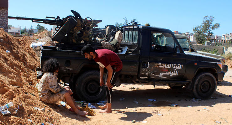 Число жертв боев за Триполи превысило 170 человек