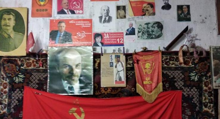 "Музей" коммунизма и портреты Путина: В Одессе задержан интернет-агитатор