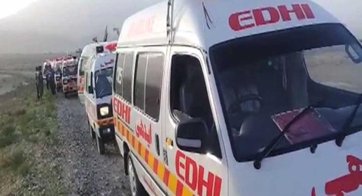 В Пакистане при нападении на автобус убили 14 человек