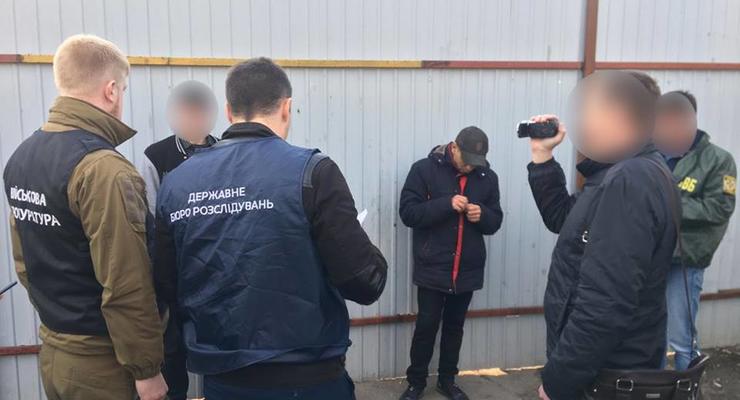 Военнослужащий в Киевской области попался на продаже наркотиков