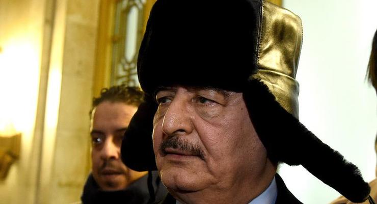 В Ливии выдали ордер на арест маршала Хафтара