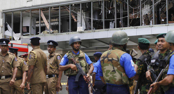На Шри-Ланке восьмой взрыв, погибли 190 человек