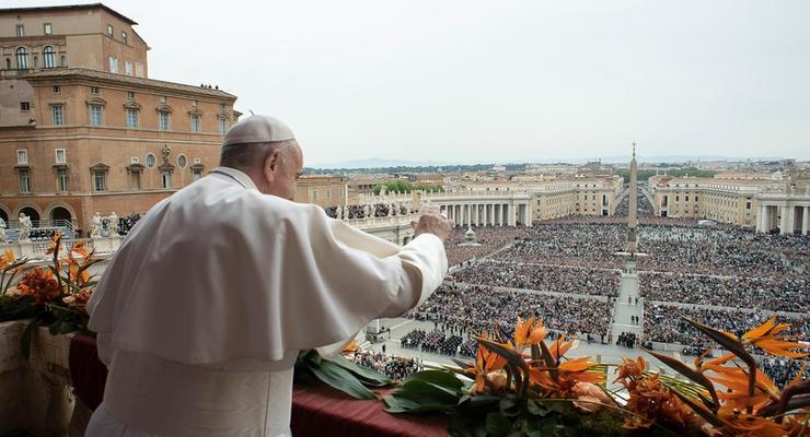 В пасхальной речи Папа Римский вспомнил Украину