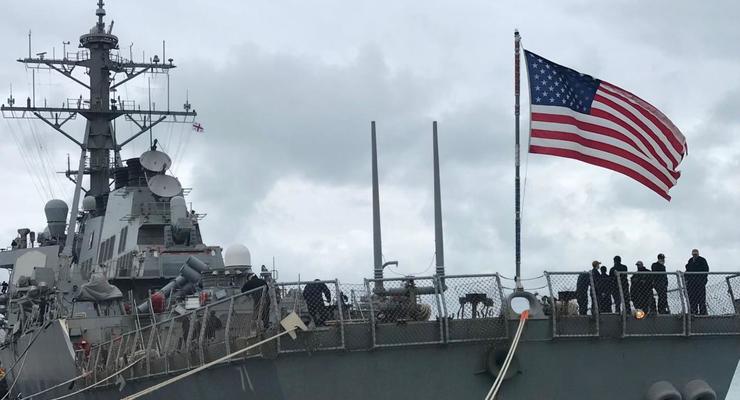 Эсминец ВМС США зашел в порт Батуми