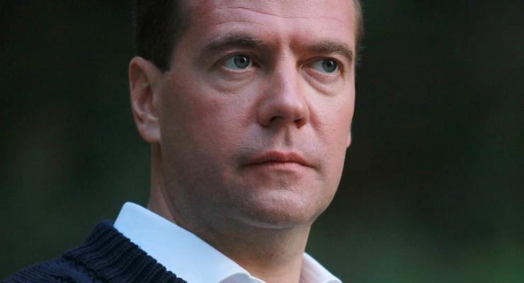 Медведев оценил выборы в Украине и заявил о возможности наладить отношения с РФ