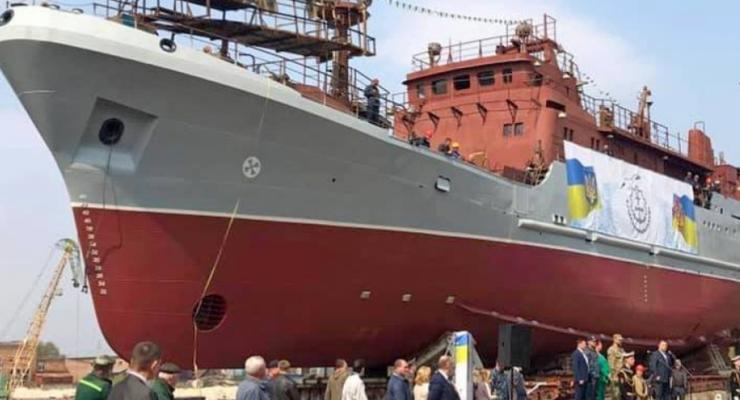 В Киеве спустили на воду уникальный разведкорабль для ВМС