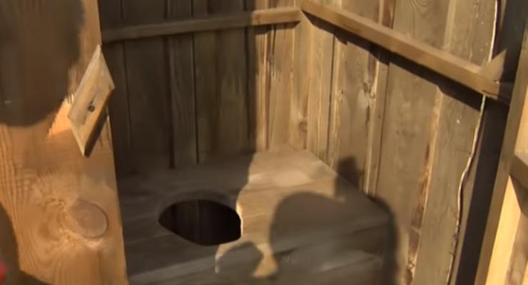 В ландшафтном парке под Черниговом украли туалетную будку