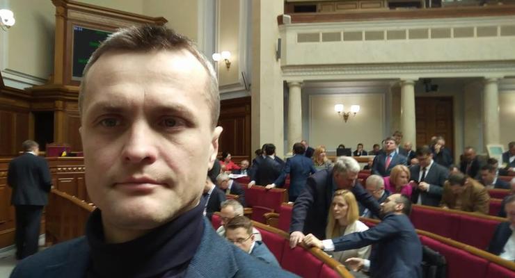 В Раде собирают подписи за отставку генпрокурора Луценко