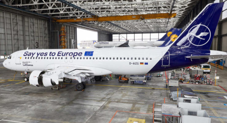 Lufthansa ради выборов Европарламента перекрасила самолет