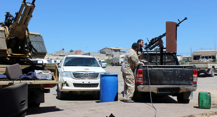 Войска правительства Ливии оттеснили армию Хафтара