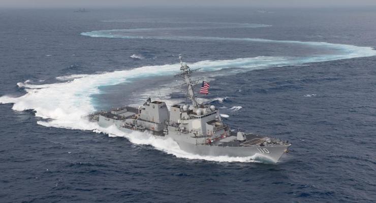 Эсминцы США прошли через Тайваньский пролив