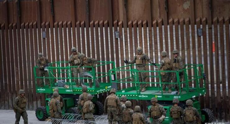 США направят еще 320 военных на границу с Мексикой