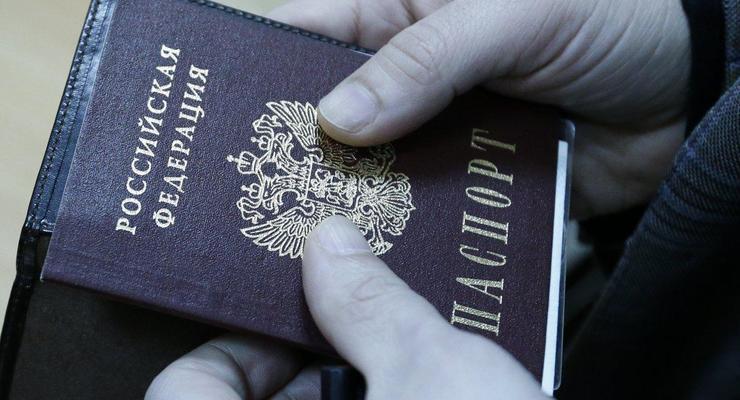 В Донецке получили первые 100 заявлений на российское гражданство