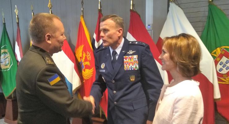 Украина поздравила нового главнокомандующего НАТО в Европе