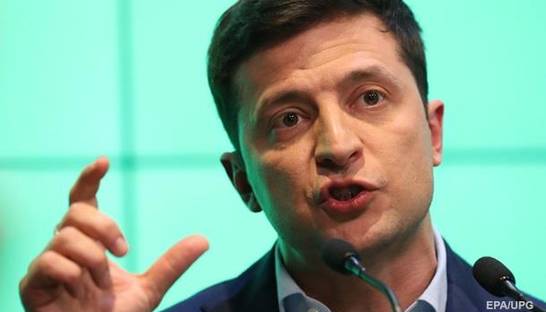 Зеленский в Раде встретился с главами фракций