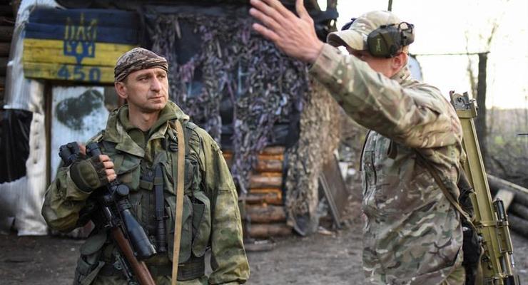 На Донбассе за день девять обстрелов, потерь нет