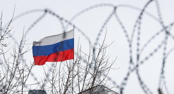 Кремль хочет упростить выдачу вида на жительство украинцам в РФ