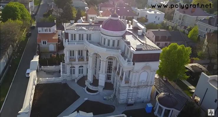 Одесский губернатор построил себе дворец в стиле оперного театра