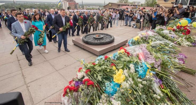 Перенос выходного на 8 мая спасет ветеранов от "политических шабашей" - Вятрович