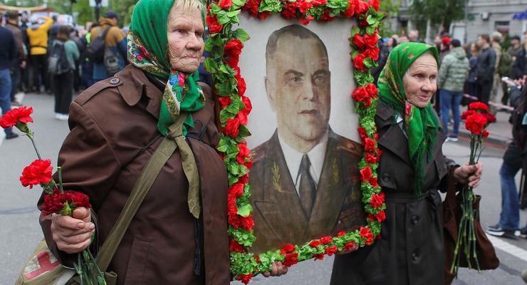 Появились фото с акции Бессмертный полк в Киеве