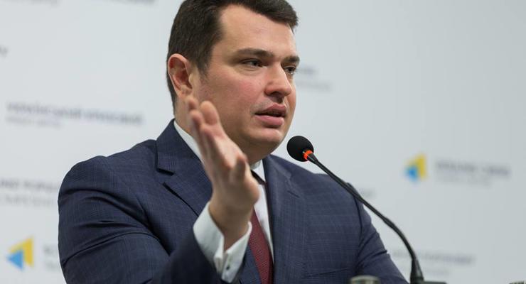 ГПУ может открыть дело против Сытника за отдых под Ровно