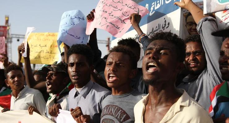 Военные Судана договорились с оппозицией о переходном периоде