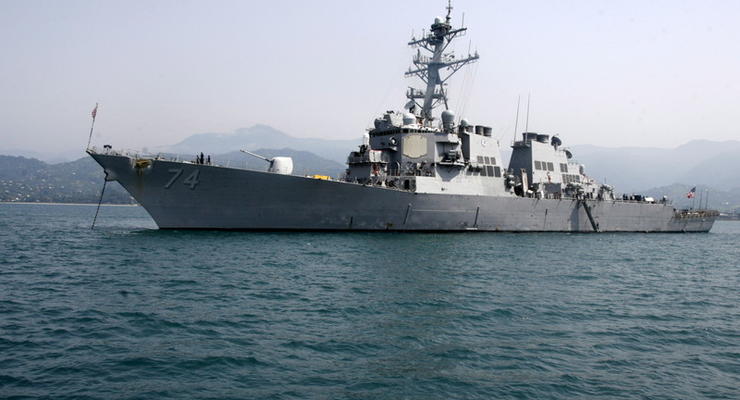 В Персидский залив вошли ракетные эсминцы США
