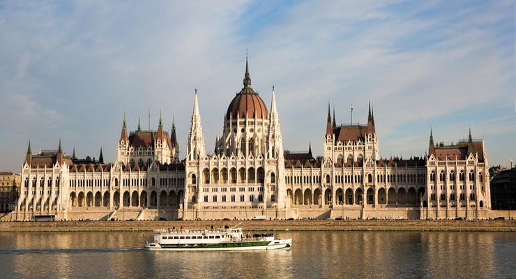"Языковой вопрос": Венгрия надеется, что Зеленский решит проблему нацменьшинств