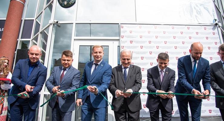 В Тернополе открыли почетное консульство Литвы