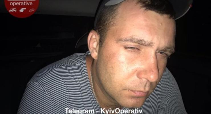 В Киеве устроили самосуд над пьяным майором, который сбил ребенка