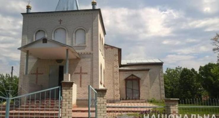 Под Киевом за сутки обворовали три церкви