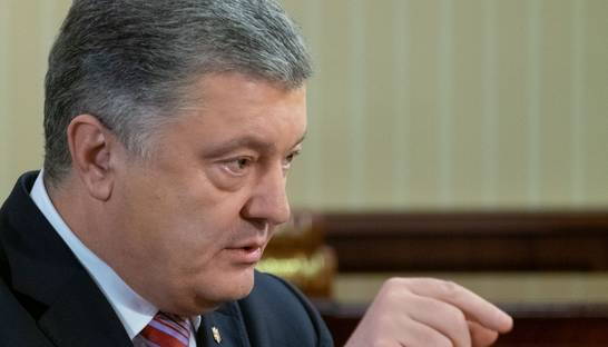 Порошенко разъяснил "единственный путь к миру на Донбассе"
