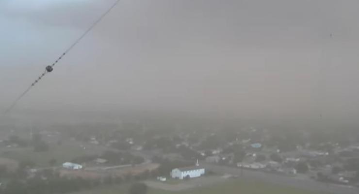 Пылевая буря накрыла город в Техасе