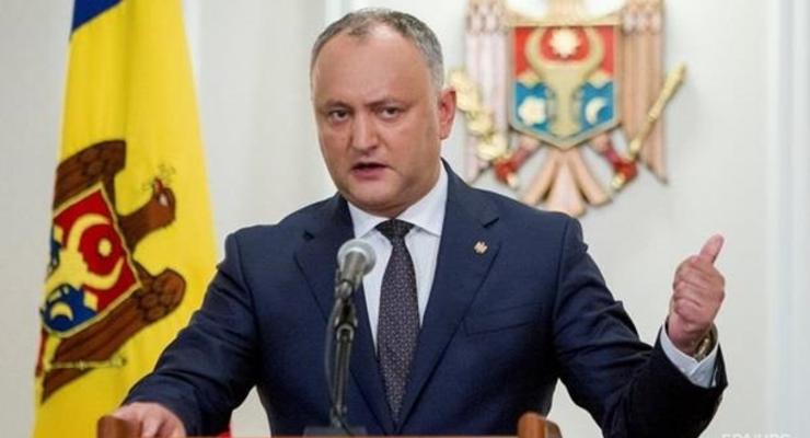 Суд обязал президента Молдовы распустить парламент, в столице протесты
