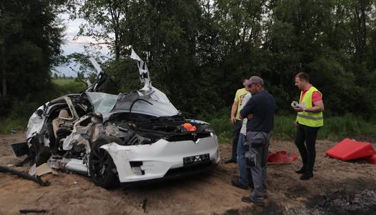 В Украине произошло первое смертельное ДТП с Tesla