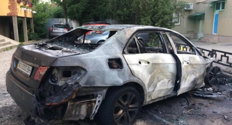 На Закарпатье сожгли авто бывшего вице-мэра Ужгорода