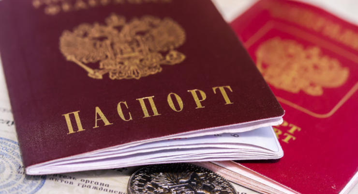 Из ОРДЛО вывезли первую группу граждан для получения паспортов РФ
