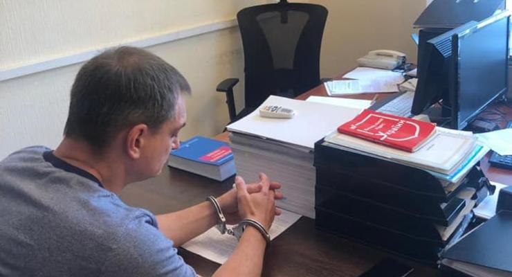 Луценко заявил о задержании экс-главы “ЦИК ДНР”