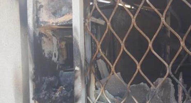 В Днепропетровской области сожгли единственный банкомат в селе