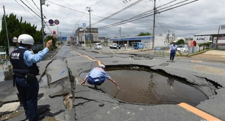 В результате землетрясения в Японии пострадали 15 человек
