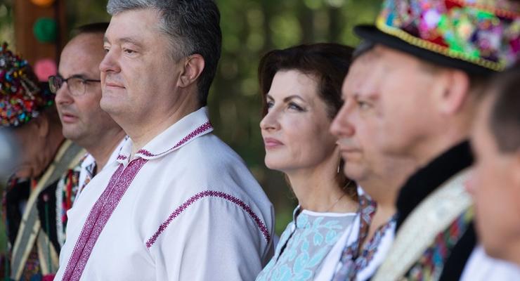 Только по телефону: Порошенко рассказал об общении с Зеленским после выборов