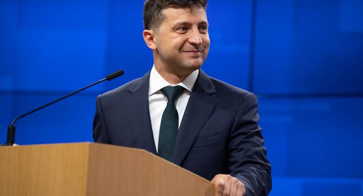 Зеленский пообещал вывести Украину в топ-10 Doing Business
