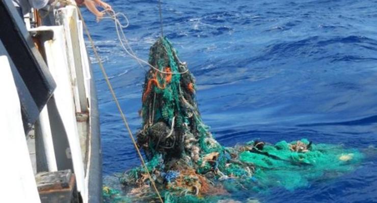 В Тихий океан запустили "ловушку" для мусора