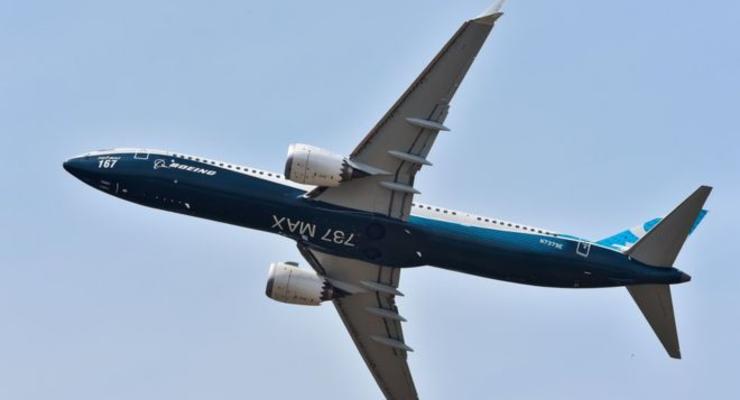 Более 400 пилотов подали коллективный иск к Boeing