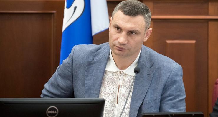 Кличко уволил чиновника из-за обвала моста на Осокорках