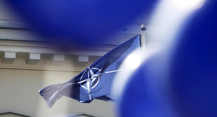 Зеленского пригласили в Лондон на заседание ПА НАТО